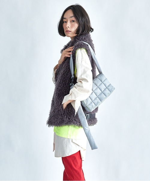 happy konkon（ハッピーコンコン）の「ナイロンキルトBAG（ショルダーバッグ・レディース・グリーン/レッド/ブラック/グレー・ONE SIZE）」の3枚目の写真