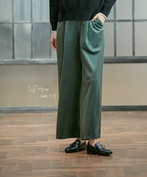【Oeillet】なめらかコーデュロイタックワイドパンツ（ウイエ）