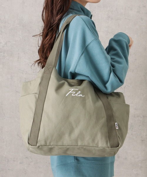 FILA フィラ ワンポイントロゴ刺繍綿キャンバスマルシェバッグ
