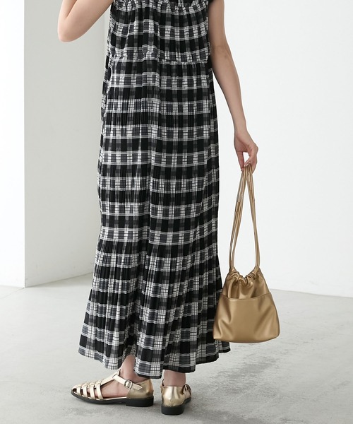 BONLECILL（ボンルシール）の「細ストラップ グルカサンダル（サンダル・レディース・ホワイト/ブラウン/レッド/ブラック/シルバー/ゴールド・S/M/L）」の12枚目の写真