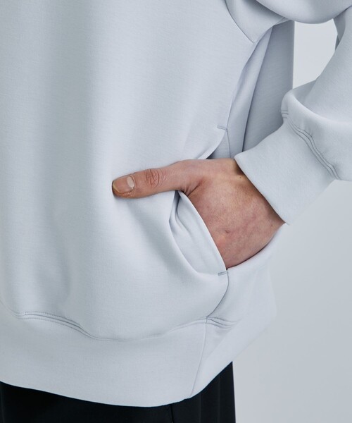 STUDIOUS（ステュディオス）の「ZERO GRAVITY PARKA/リラックスダンボールパーカー（パーカー・メンズ・ブラック/ライトグレー/キナリ・2/1）」の22枚目の写真