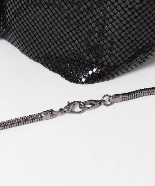 URBAN RESEARCH ROSSO(アーバンリサーチロッソ)の「メタルメッシュバッグ(ショルダーバッグ・レディース・ブラック/シルバー・-)」の13枚目の写真