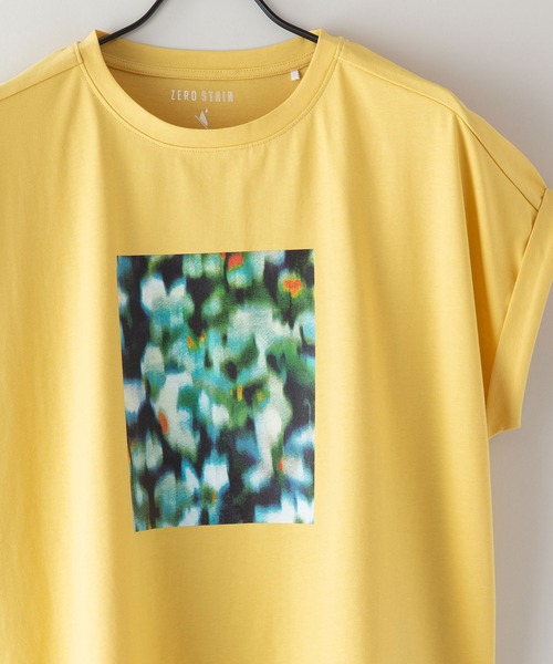LB/S (エルビーエス)の「汗染みの目立ちにくいTシャツ ZEROSTAIN ゼロステイン 撥水性 UVカット ローカルラウンドプリント ボタニカルプリント Tシャツ(Tシャツ/カットソー・レディース・ホワイト/ダークベージュ/ピンク系その他/ブラック/イエロー/ミント・MEDIUM/LARGE)」の1枚目の写真