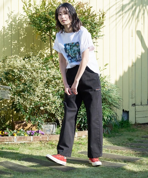 LB/S (エルビーエス)の「汗染みの目立ちにくいTシャツ ZEROSTAIN ゼロステイン 撥水性 UVカット ローカルラウンドプリント ボタニカルプリント Tシャツ(Tシャツ/カットソー・レディース・ホワイト/ダークベージュ/ピンク系その他/ブラック/イエロー/ミント・MEDIUM/LARGE)」の9枚目の写真