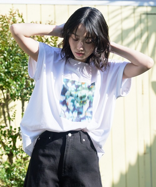 LB/S (エルビーエス)の「汗染みの目立ちにくいTシャツ ZEROSTAIN ゼロステイン 撥水性 UVカット ローカルラウンドプリント ボタニカルプリント Tシャツ(Tシャツ/カットソー・レディース・ホワイト/ダークベージュ/ピンク系その他/ブラック/イエロー/ミント・MEDIUM/LARGE)」の12枚目の写真