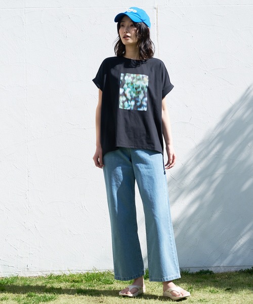 LB/S (エルビーエス)の「汗染みの目立ちにくいTシャツ ZEROSTAIN ゼロステイン 撥水性 UVカット ローカルラウンドプリント ボタニカルプリント Tシャツ(Tシャツ/カットソー・レディース・ホワイト/ダークベージュ/ピンク系その他/ブラック/イエロー/ミント・MEDIUM/LARGE)」の18枚目の写真