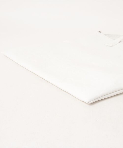 ZUCCa（ズッカ）の「EMBOSSバッグ / P（トートバッグ・レディース・ホワイト/シルバー/ブラック・FREE）」の4枚目の写真