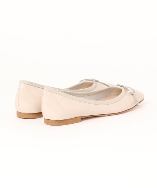 inter-chaussures(インターショシュール)の「【INTER-CHAUSSURES】リボン付きスクエアフラットパンプス(I31511/I1511A)(パンプス・レディース・ベージュ系その他/シルバー/ブラック系その他・35/36/37/38/39)」の4枚目の写真