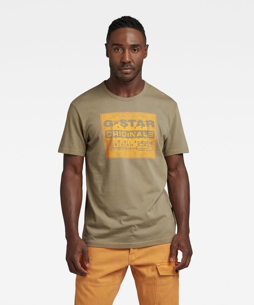 G-STAR(ジースター)の「BANDANA T-SHIRT/バンダナ柄/ロゴT(Tシャツ/カットソー・メンズ・ホワイト/ベージュ系その他/カーキオリーブ・LARGE/MEDIUM/SMALL/X-LARGE/X-SMALL)」の3枚目の写真