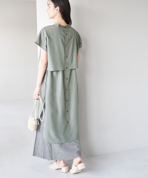ROPE' PICNIC（ロペピクニック）の「【WEB限定カラー:カーキ】吸水速乾/2WAYレイヤード風シャツワンピース（シャツワンピース・レディース・チャコールグレー/ベージュ/ブルー系その他4/カーキ・38）」の22枚目の写真