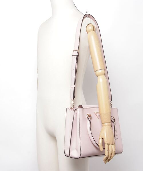 Guess（ゲス）の「NOELLE Girlfriend Satchel（トートバッグ・レディース・ブラウン/ライトピンク/ブラック・ONE SIZE）」の17枚目の写真