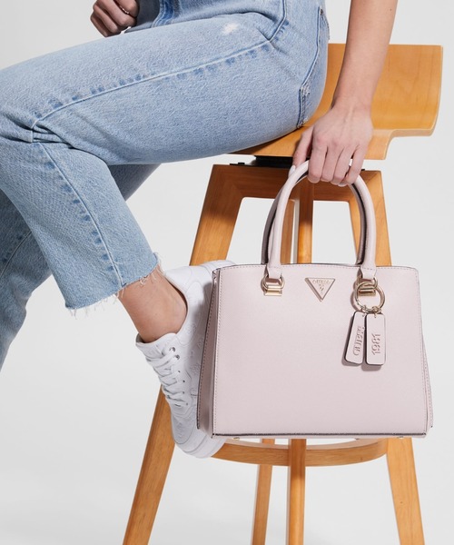 Guess（ゲス）の「NOELLE Girlfriend Satchel（トートバッグ・レディース・ブラウン/ライトピンク/ブラック・ONE SIZE）」の18枚目の写真