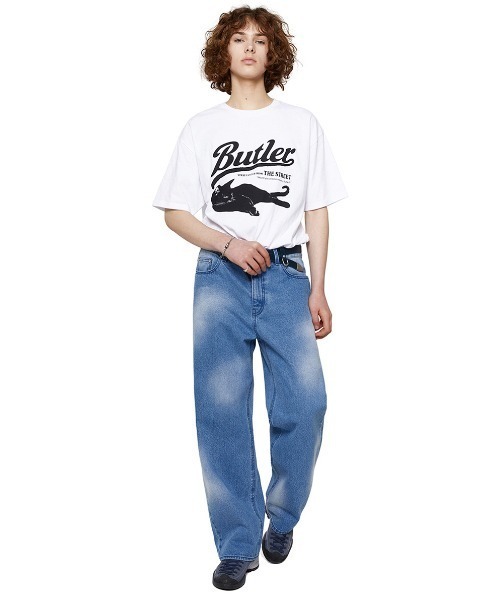VIVASTUDIO(ビバスタジオ)の「A'GEM/9 × .kom『VIVA STUDIO/ビバスタジオ』BUTLER TEE/バトラーカットデザイン 半袖Tシャツ(Tシャツ/カットソー・メンズ・ブラック/ホワイト・M/L)」の5枚目の写真