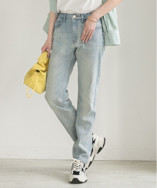ad thie(アドティエ)の「ストレッチストレートデニム(デニムパンツ・レディース・ダークブルー/ライトインディゴブルー/スカイブルー・SMALL/MEDIUM/LARGE)」の3枚目の写真