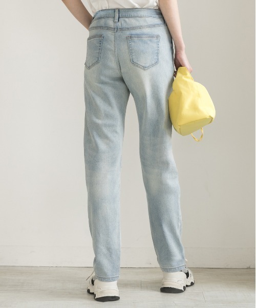ad thie(アドティエ)の「ストレッチストレートデニム(デニムパンツ・レディース・ダークブルー/ライトインディゴブルー/スカイブルー・SMALL/MEDIUM/LARGE)」の11枚目の写真