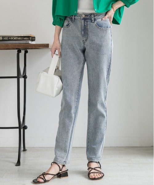 ad thie(アドティエ)の「ストレッチストレートデニム(デニムパンツ・レディース・ダークブルー/ライトインディゴブルー/スカイブルー・SMALL/MEDIUM/LARGE)」の10枚目の写真