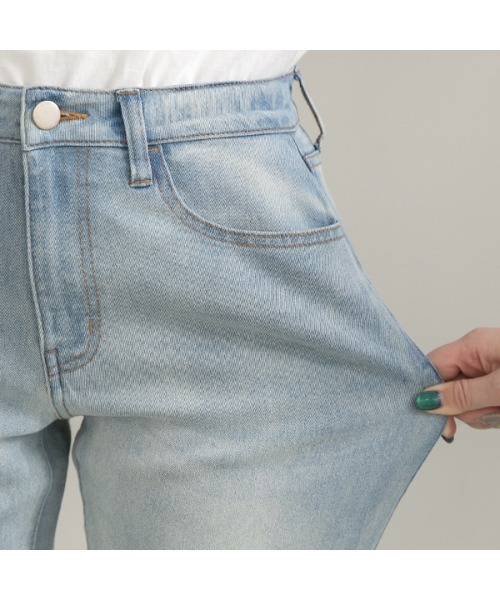 ad thie(アドティエ)の「ストレッチストレートデニム(デニムパンツ・レディース・ダークブルー/ライトインディゴブルー/スカイブルー・SMALL/MEDIUM/LARGE)」の15枚目の写真