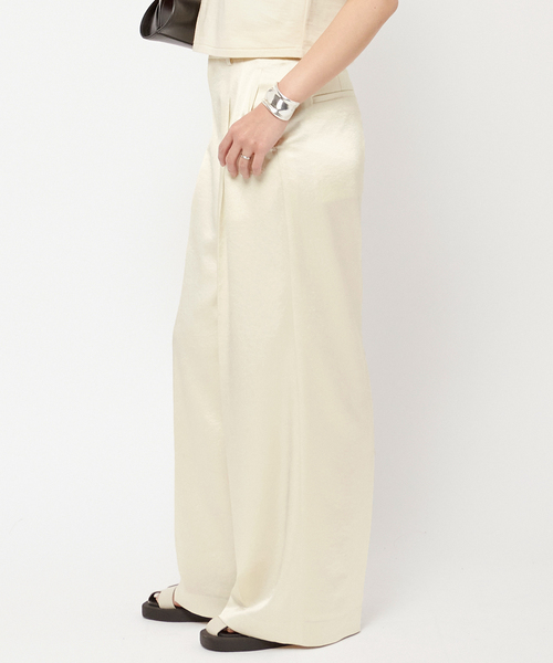 ミニマルサテンパンツ（スラックス）｜AP STUDIO（エーピー