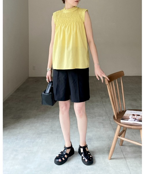 She's Closet（シーズクローゼット）の「立ち襟スタンドカラーノースリーブシャーリングフリルブラウス（シャツ/ブラウス・レディース・ブラック/ホワイト/イエロー・FREE）」の21枚目の写真