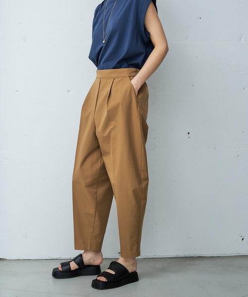 OUTERSUNSET(アウターサンセット)の「撥水curve pants(その他パンツ・レディース・ホワイト/ブルー/キャメル・FREE)」の5枚目の写真