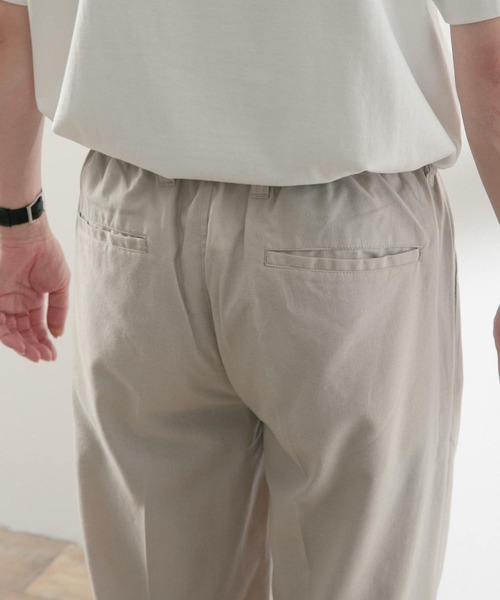 ITEMS URBANRESEARCH(アイテムズ アーバンリサーチ)の「吸水速乾×接触冷感リネン混パンツ(その他パンツ・メンズ・ブラウン/ベージュ/ブラック・MEDIUM/LARGE)」の12枚目の写真