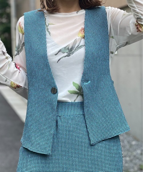 mi via loca(ミヴィアロカ)の「【2WAY】チェック柄シャーリング ビスチェ・ベスト(ベスト・レディース・ライム/ブルー/ネイビー/ピンク・FREE)」の21枚目の写真