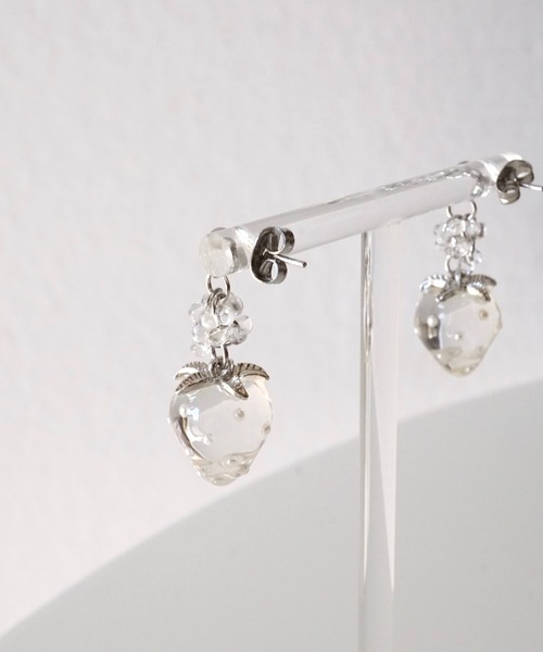 CERCA（チェルカ）の「jolie minette/小さな フルーツ シルバー ピアス（ピアス（両耳用）・レディース・ブラック/クリア/ブラウン/ベージュ・FREE）」の14枚目の写真