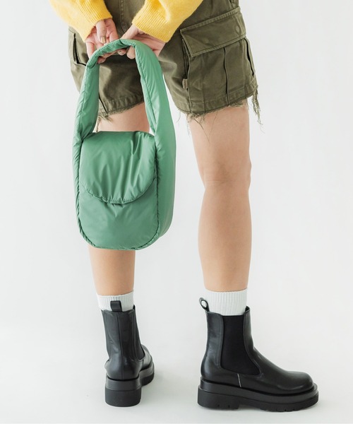 CONTROL FREAK（コントロールフリーク）の「CONTROL FREAK / CTFK（コントロールフリーク/シーティーエフケー）クッションミニバッグ（ハンドバッグ・レディース・オレンジ/グリーン/アイボリー/ボルドー・FREE）」の3枚目の写真