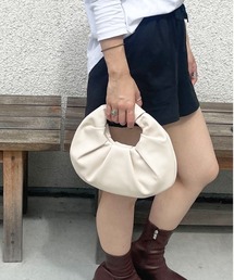 【HIKA】フェイクレザーラッチドバッグ