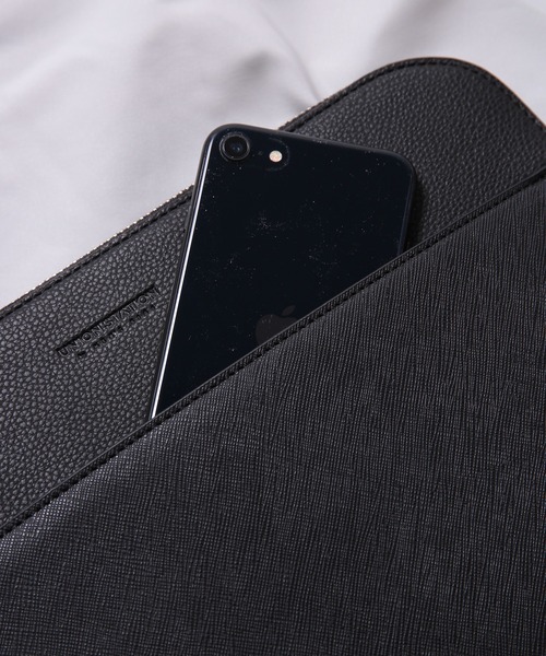 UNION STATION（ユニオンステーション）の「サフィアーノレザークラッチバッグ（クラッチバッグ・メンズ・ネイビー/ブラック・FREE）」の6枚目の写真