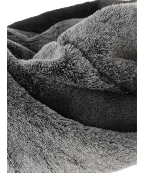 earth music&ecology（アースミュージックアンドエコロジー）の「ファースヌード（ストール/ショール・レディース・ライトベージュ/ブラック・FREE）」の11枚目の写真