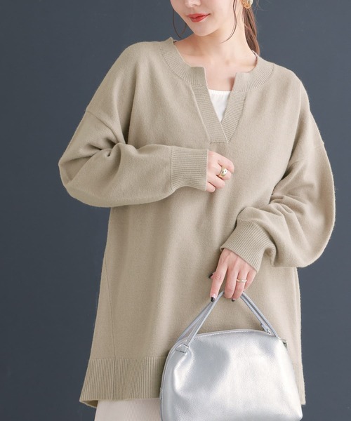 n'OrLABEL（ノアールレーベル）の「『キーネック×ぽわん袖ニット』（ニット/セーター・レディース・チャコールグレー/ブラック/グレイッシュブルー/グレイッシュベージュ/ボルドー・FREE）」の15枚目の写真