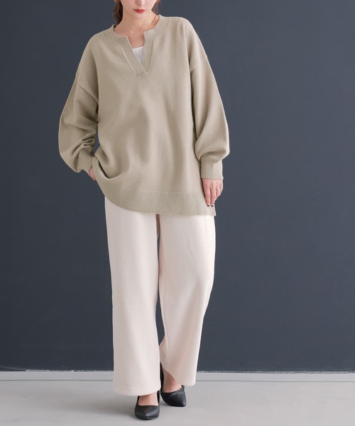 n'OrLABEL（ノアールレーベル）の「『キーネック×ぽわん袖ニット』（ニット/セーター・レディース・チャコールグレー/ブラック/グレイッシュブルー/グレイッシュベージュ/ボルドー・FREE）」の16枚目の写真