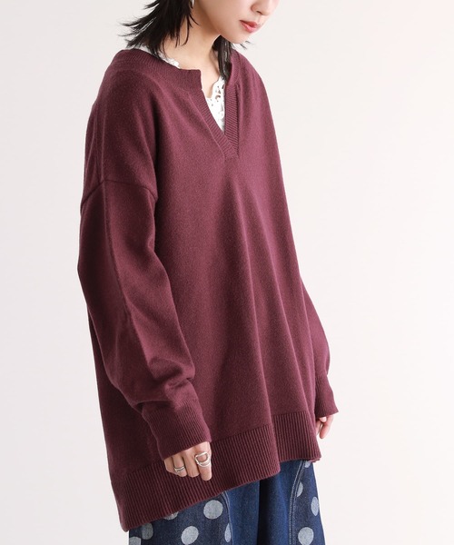 n'OrLABEL（ノアールレーベル）の「『キーネック×ぽわん袖ニット』（ニット/セーター・レディース・チャコールグレー/ブラック/グレイッシュブルー/グレイッシュベージュ/ボルドー・FREE）」の20枚目の写真