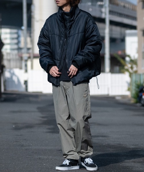 JOHN'S CLOSET（ジョンズクローゼット）の「【40I】エコダウン スタンド ショートジャケット（ダウンジャケット/コート・メンズ・カーキ/ネイビー/ブラック・LARGE/MEDIUM）」の7枚目の写真