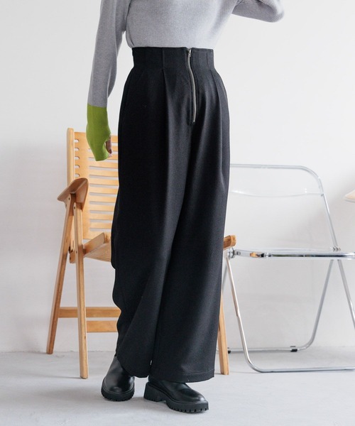 LEPSIM（レプシィム）の「ジップワイドパンツ　987523（その他パンツ・レディース・アイボリー/ブラック・MEDIUM/LARGE）」の2枚目の写真