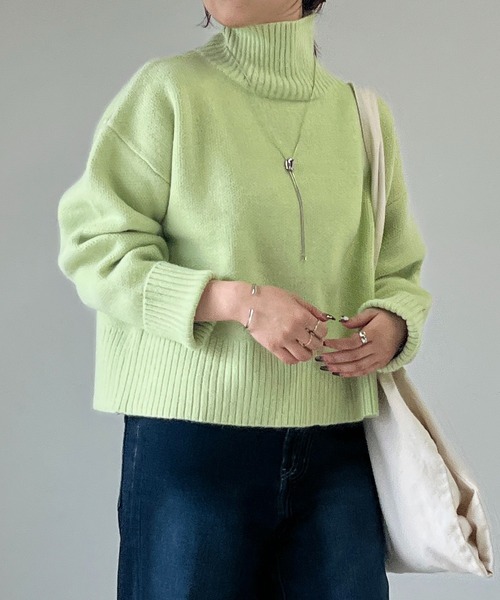 un dix cors（アンディコール）の「後ろスリットタートルニット（ニット/セーター・レディース・チャコールグレー/オフホワイト/ミント・FREE）」の3枚目の写真