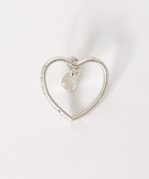 Cepica（セピカ）の「【LIMITED NUMBER / リミテッドナンバー】アシメトリーハートピアス（ピアス（両耳用）・レディース・シルバー/ゴールド・FREE）」の14枚目の写真