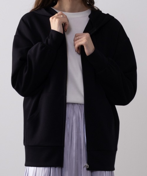 NAVY（ネイビー）の「NAVY きれい見えダンボールジップパーカー（パーカー・レディース・ブラック/ピンク/アイボリー/ライトベージュ・M/L/S/XL）」の2枚目の写真