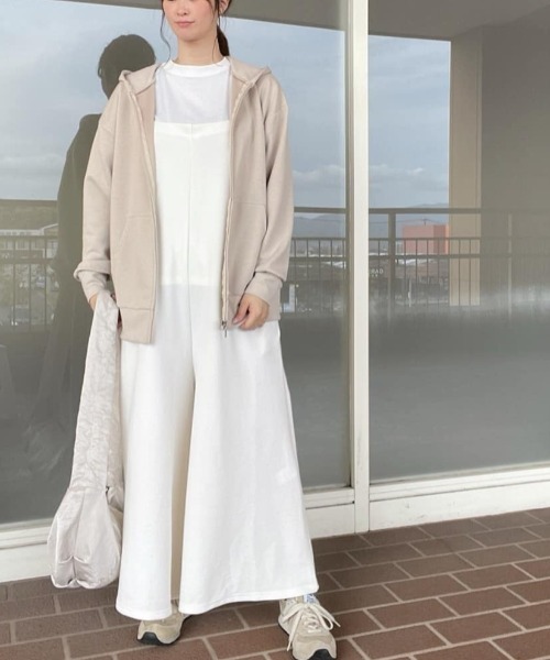 NAVY（ネイビー）の「NAVY きれい見えダンボールジップパーカー（パーカー・レディース・ブラック/ピンク/アイボリー/ライトベージュ・M/L/S/XL）」の20枚目の写真