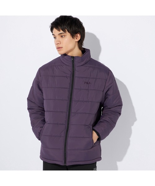 FILA(フィラ)の「FILA フィラ ブランド ロゴ 軽量 厚手 中綿 スタンドジャケット ジャンパー(ブルゾン・メンズ・パープル/ネイビー/ブラック/カーキ・M/L/LL)」の1枚目の写真