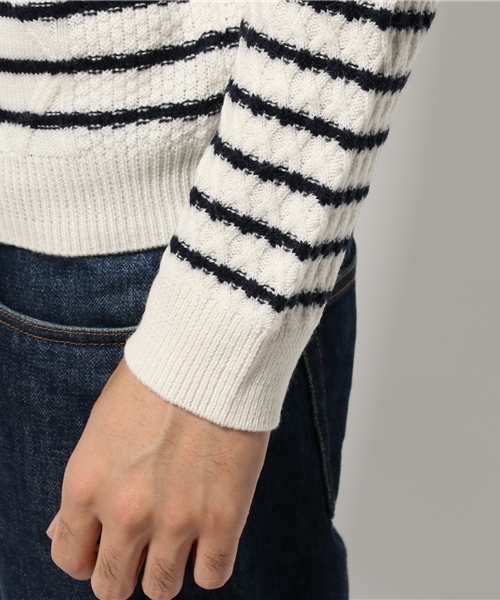 SHIPS(シップス)の「SC: SHIPS(シップス) 9ゲージ ランダム/アラン クルーネック ニット■(ニット/セーター・メンズ・オフホワイト/ホワイト/ブラック/レッド/ネイビー/ダークブルー/グリーン/グレー/ブルー/ワインレッド/ホワイト系その他・LARGE/X-LARGE/MEDIUM/SMALL)」の17枚目の写真