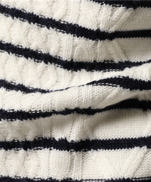 SHIPS(シップス)の「SC: SHIPS(シップス) 9ゲージ ランダム/アラン クルーネック ニット■(ニット/セーター・メンズ・オフホワイト/ホワイト/ブラック/レッド/ネイビー/ダークブルー/グリーン/グレー/ブルー/ワインレッド/ホワイト系その他・LARGE/X-LARGE/MEDIUM/SMALL)」の12枚目の写真