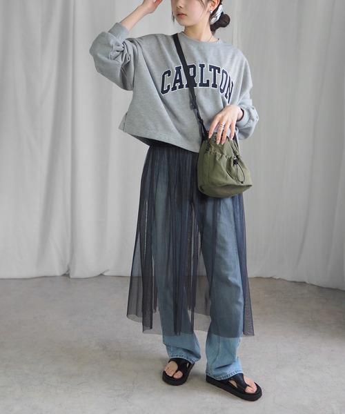 minia（ミニア）の「シャカシャカ素材の巾着ショルダーバッグ（ハンドバッグ・レディース・ホワイト/ブラック/カーキ・FREE）」の5枚目の写真