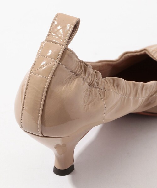 TOMORROWLAND (トゥモローランド)の「L'unique et moi ALICE Ⅱ ポインテッドトゥ ヒールパンプス(パンプス・レディース・ベージュ・25/24/23)」の7枚目の写真