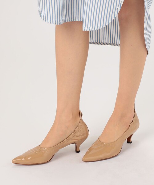 TOMORROWLAND (トゥモローランド)の「L'unique et moi ALICE Ⅱ ポインテッドトゥ ヒールパンプス(パンプス・レディース・ベージュ・25/24/23)」の9枚目の写真