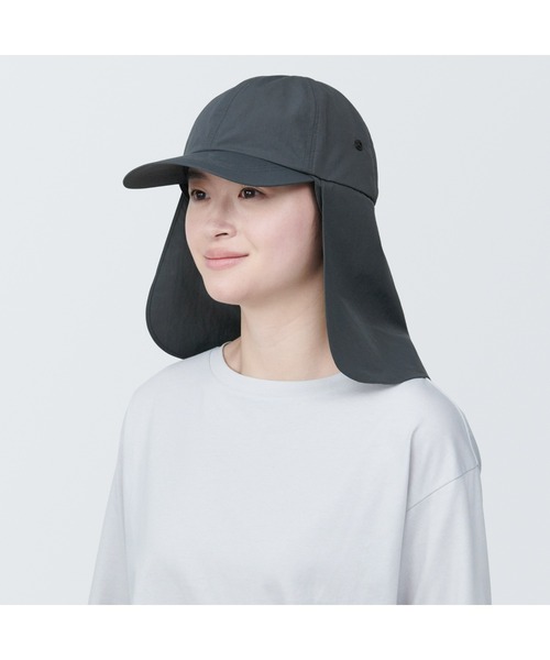 無印良品（ムジルシリョウヒン）の「ＵＶカット　日陰を持ち歩く　キャップ（キャップ・レディース・ベージュ系1・56.5-59cm）」の2枚目の写真