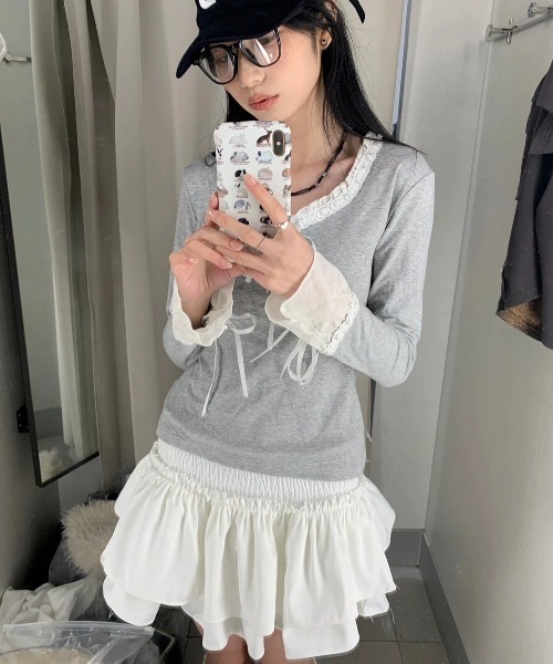 almo(アルモ)の「フリル切替リボンカットソー(BQ)(Tシャツ/カットソー・レディース・グレー・FREE)」の1枚目の写真