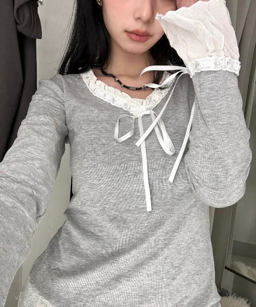 almo(アルモ)の「フリル切替リボンカットソー(BQ)(Tシャツ/カットソー・レディース・グレー・FREE)」の4枚目の写真