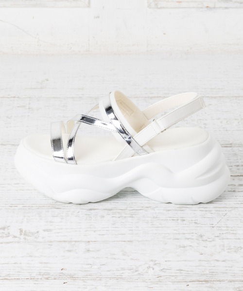 attagirl(アタガール)の「厚底コードサンダル(サンダル・レディース・ホワイト/ブラック/シルバー・LL/S/M/L)」の12枚目の写真